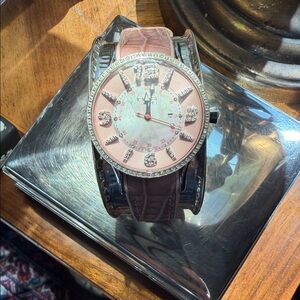 NOA 1675 Watch with Diamonds